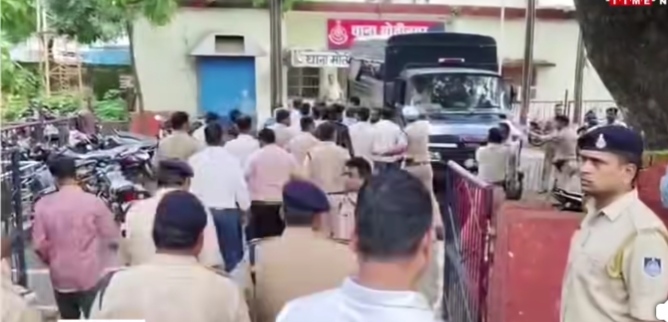 सागर में दामोदर यादव की सभा के विरोध के दौरान मोतीनगर चौराहे पर पुलिस कार्रवाई और करणी सेना के राष्ट्रीय अध्यक्ष ओकेन्द्र राणा